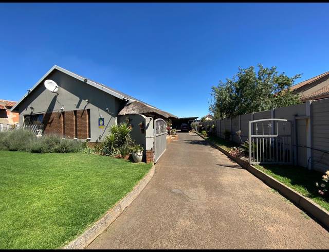 3 BEDROOM HOUSE FOR SALE IN HOMER